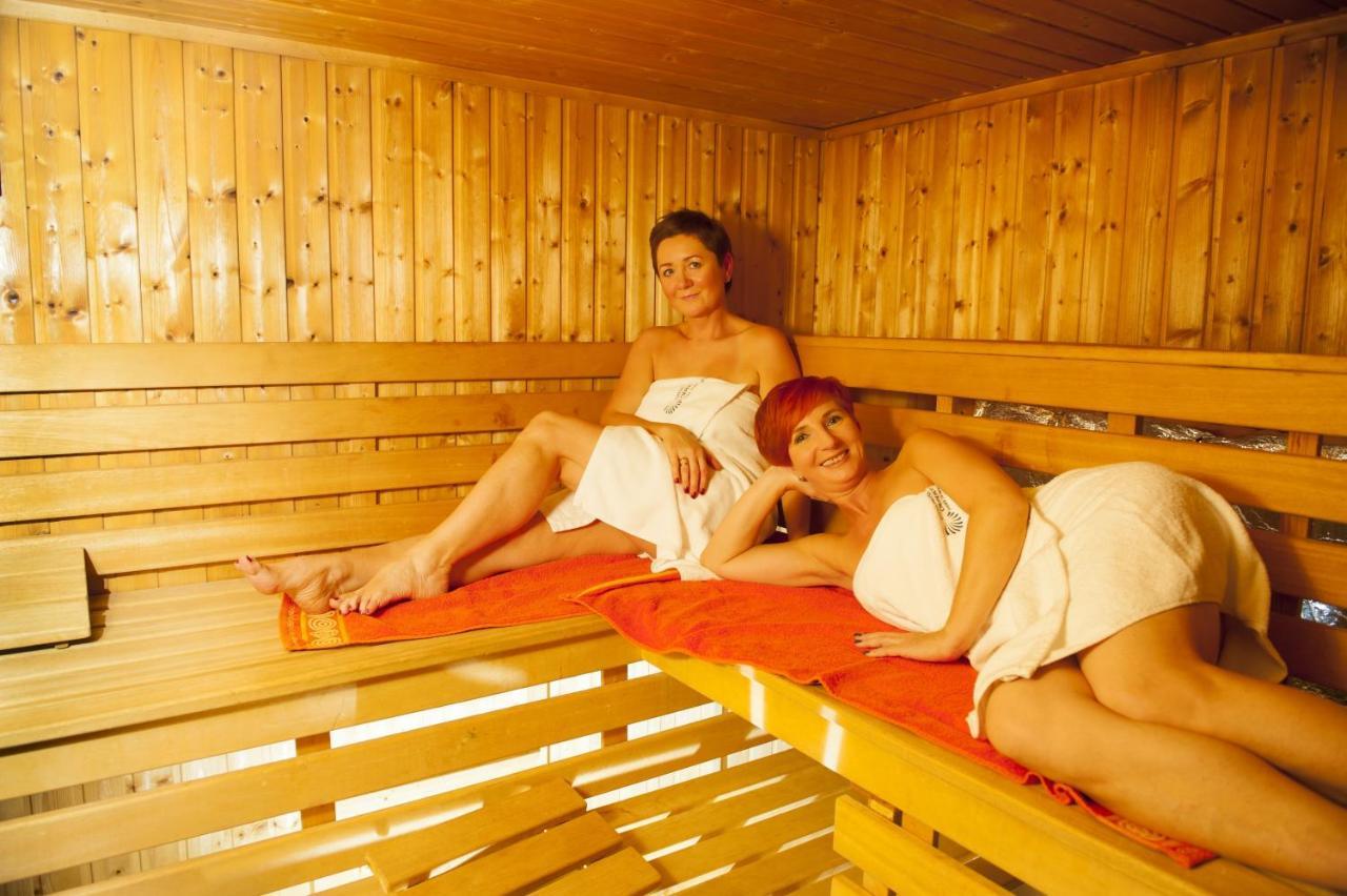 Dom Zdrojowy Aparthotel Jelenia Góra Kültér fotó